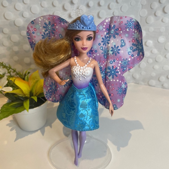 Barbie Fairytale Magic Brunette Fairy Doll - Picture 2 of 7